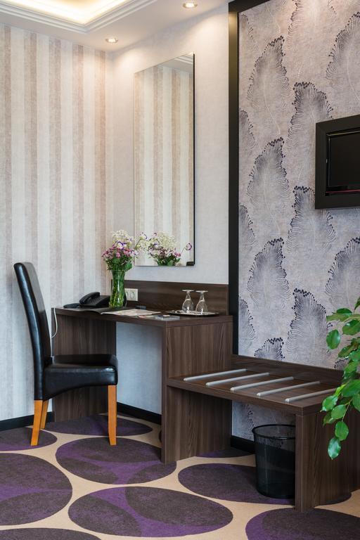 Victoria Garden Hotel Es Etterem Mestecǎneşti Exterior foto